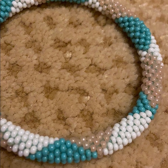 LILY AND LAURA Bracelet - Picture 3 of 3